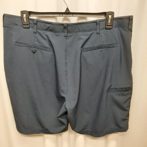 PGA Tour Men’s Golf Shorts Blue Size 42 Performance Stretch Moisture Wicking - Picture 2 of 7